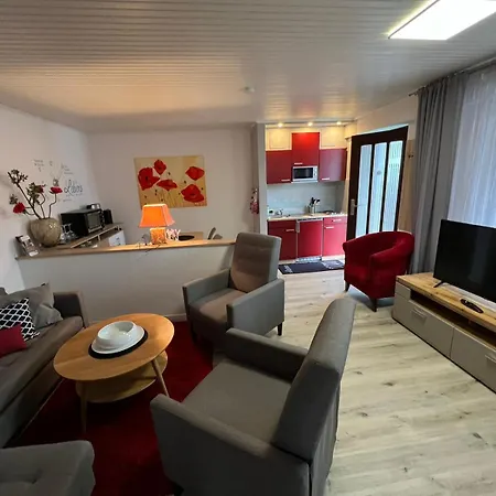Strandnest Apartment *